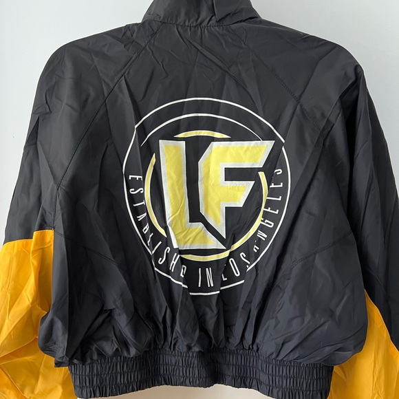 Cropped Windbreaker from LF - Picture 6 of 12